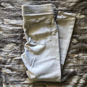 Old Navy Rockstar Mid-Rise jegging